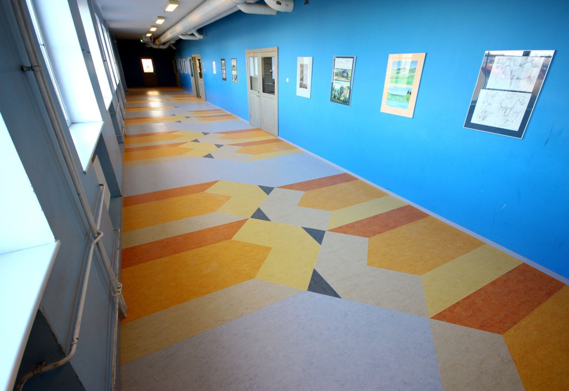 Linóleum vásárlás: egyszínű- és mintás linóleumok