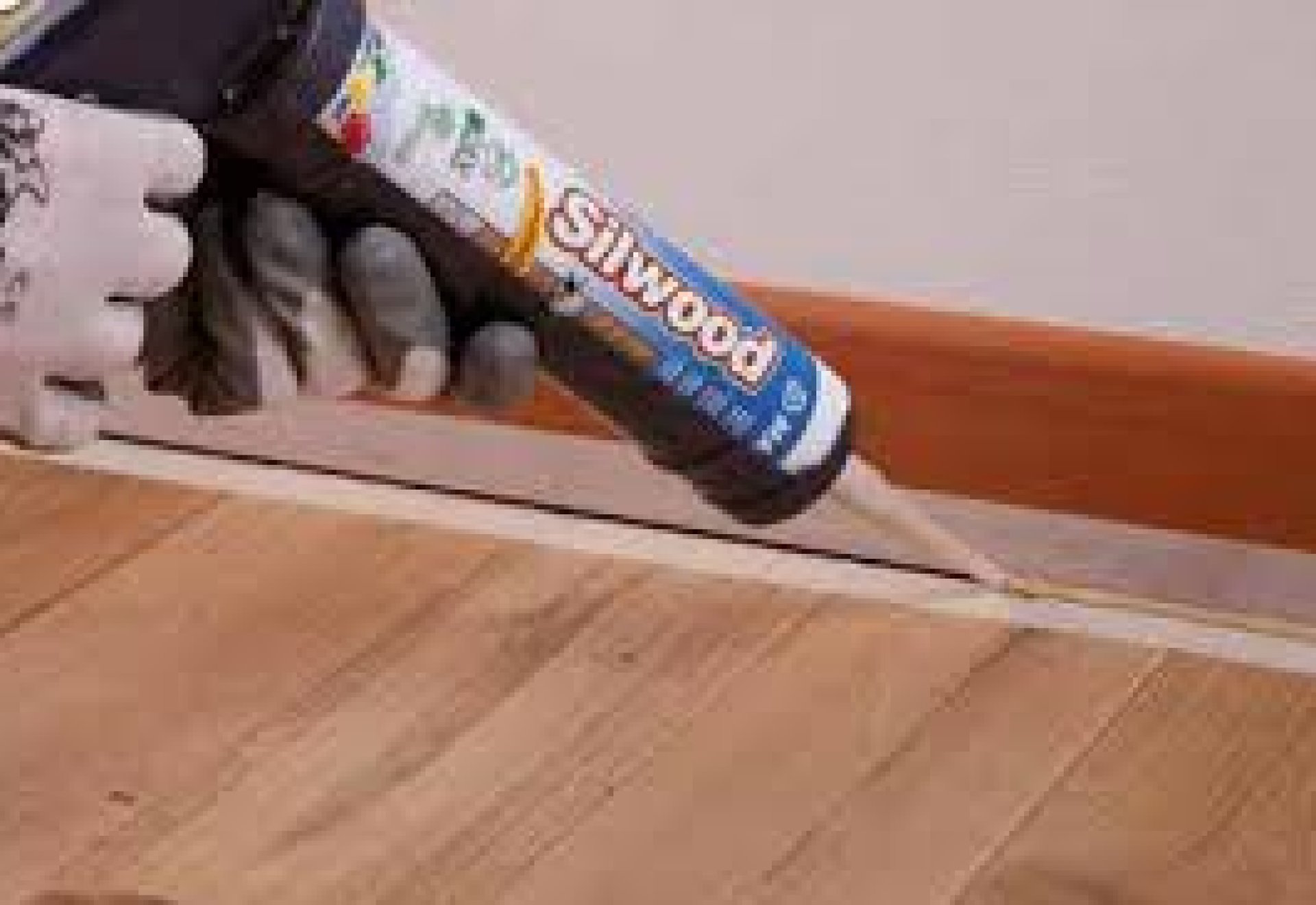 Parketta fugázók és hézagtömítők