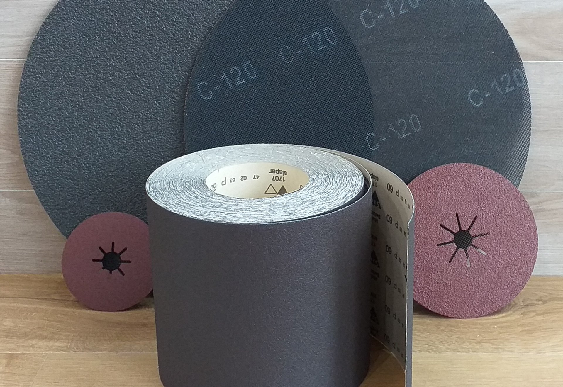 Parketta csiszoló anyagok