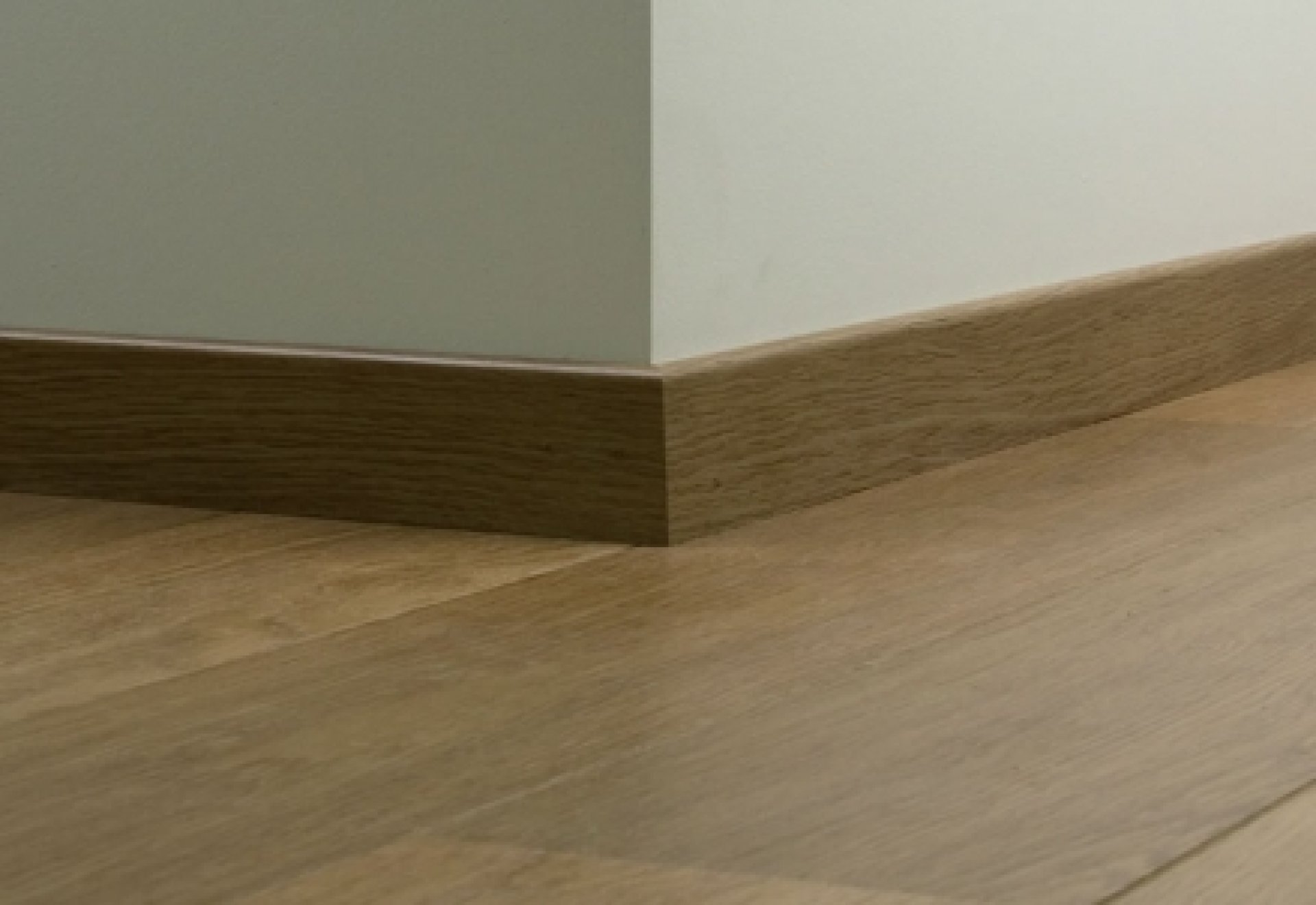 Laminált szegélyléc vásárlás